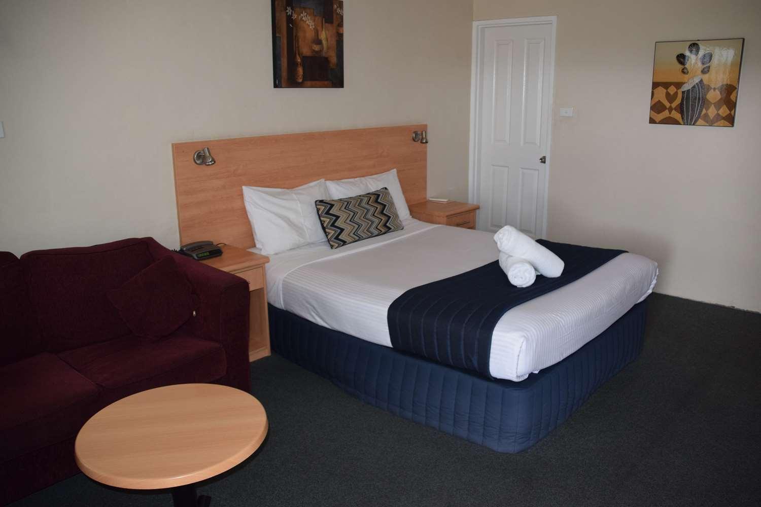 Western Coachman's Motel 4*