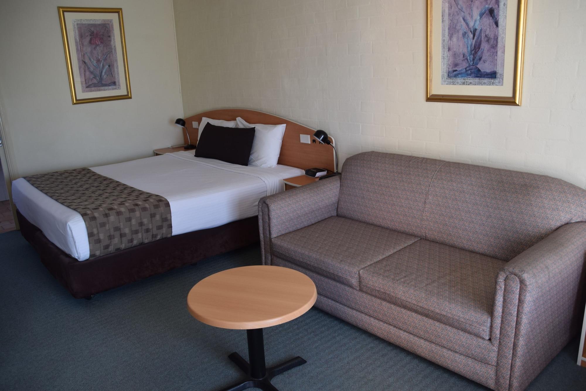 Western Coachman's 4* Bathurst